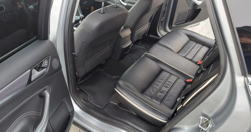 Ford Mondeo cena 31900 przebieg: 222000, rok produkcji 2014 z Mrągowo małe 562